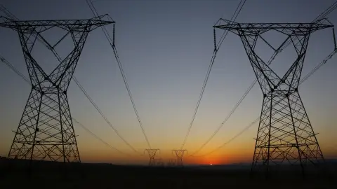 A3 Noticias Fin de Semana (07-06-25) La investigación europea sobre el apagón eléctrico pone el foco en los mecanismos de defensa del sistema A3 Noticias Fin de Semana (07-06-25) La investigación europea sobre el apagón eléctrico pone el foco en los mecanismos de defensa del sistema